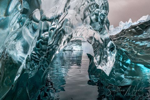 07.GRN_SVM0420 
Greenland, September 2022
M/S Freya  Expedition 
East Greenland Scoresby Sound  fjord system 
Iceberg   city, Ice Sculptures (from Zodiac)