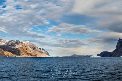 06.GRN_SVM1426_1431.P 
Greenland, September 2022
M/S Freya  Expedition 
East Greenland Scoresby Sound  fjord system