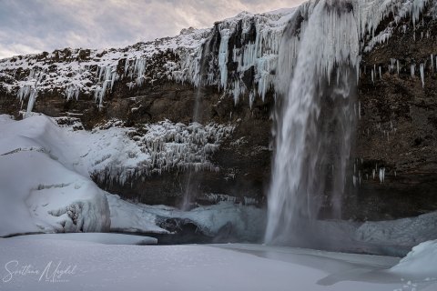 SVM4430 
Seljalandsfoss waterfall