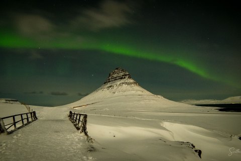 SVM_1363 
Mount Krkjufell  , Aurora