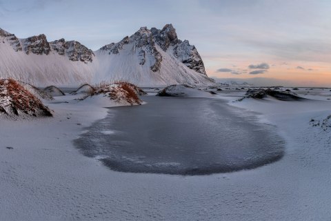 SVM_3084-3087 
Vestrahorn mountain panorama